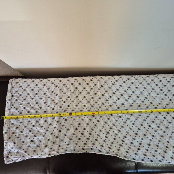 3/$25 infiniti scarf - Picture 6 of 6